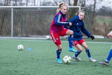 Bild 29 - wBJ HSV - F Holstein Kiel : Ergebnis: 0:6